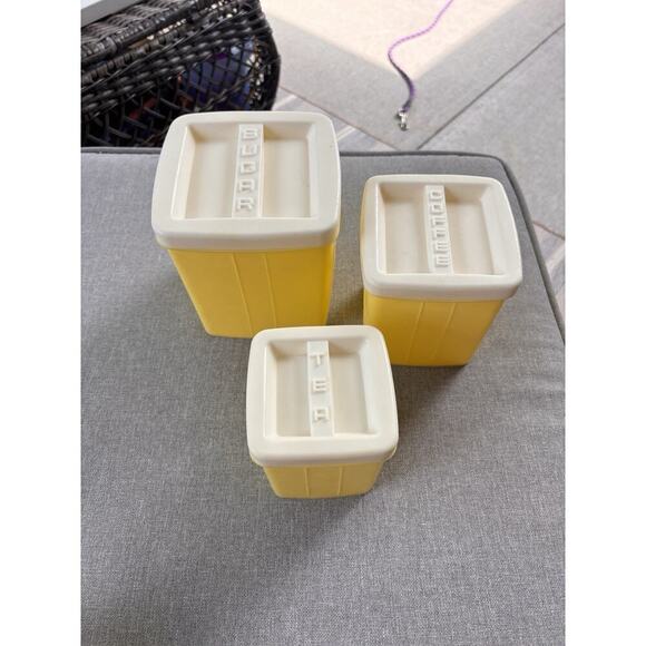 MCM Plastic Canister Set Mid Century Coffee Sugar Tea Yellow 3 Pc Nesting - Picture 8 of 9
